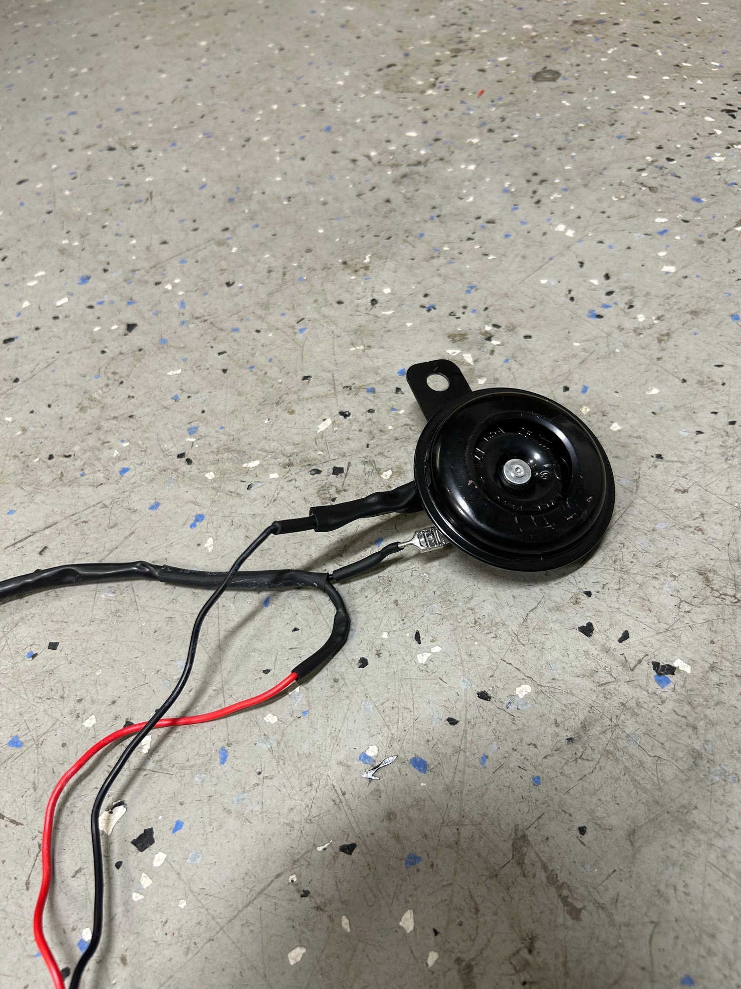 Rechargeable Battery Powered Horn